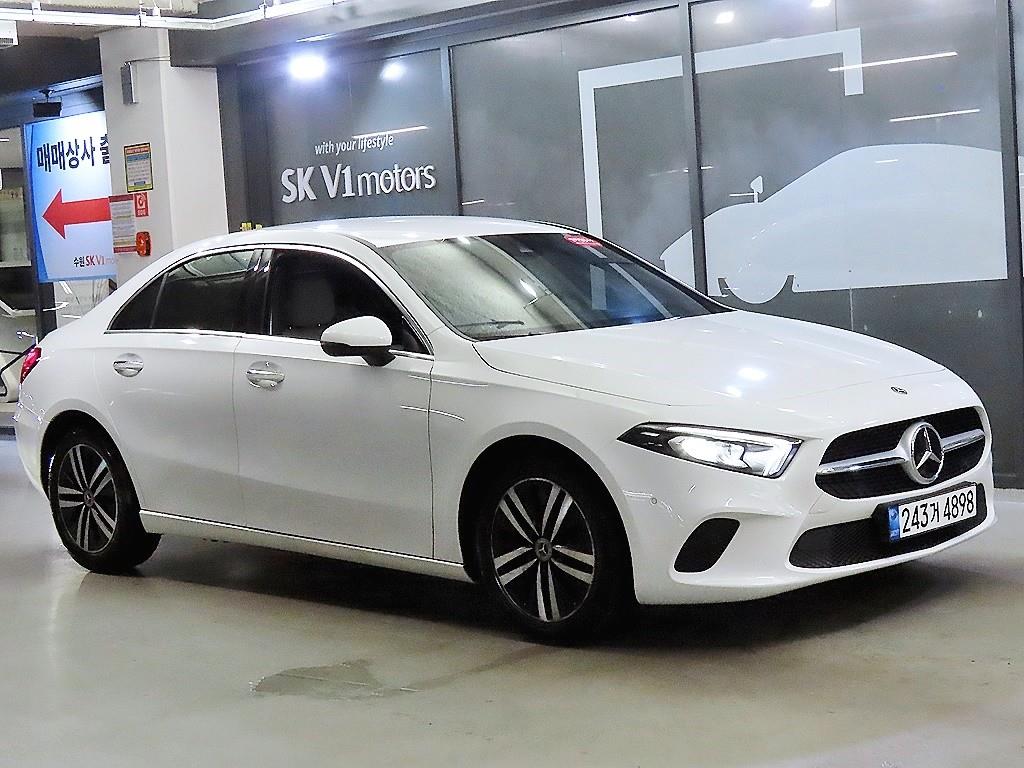 2022 Mercedes-Benz A-Class (4th Gen) A220 SEDAN