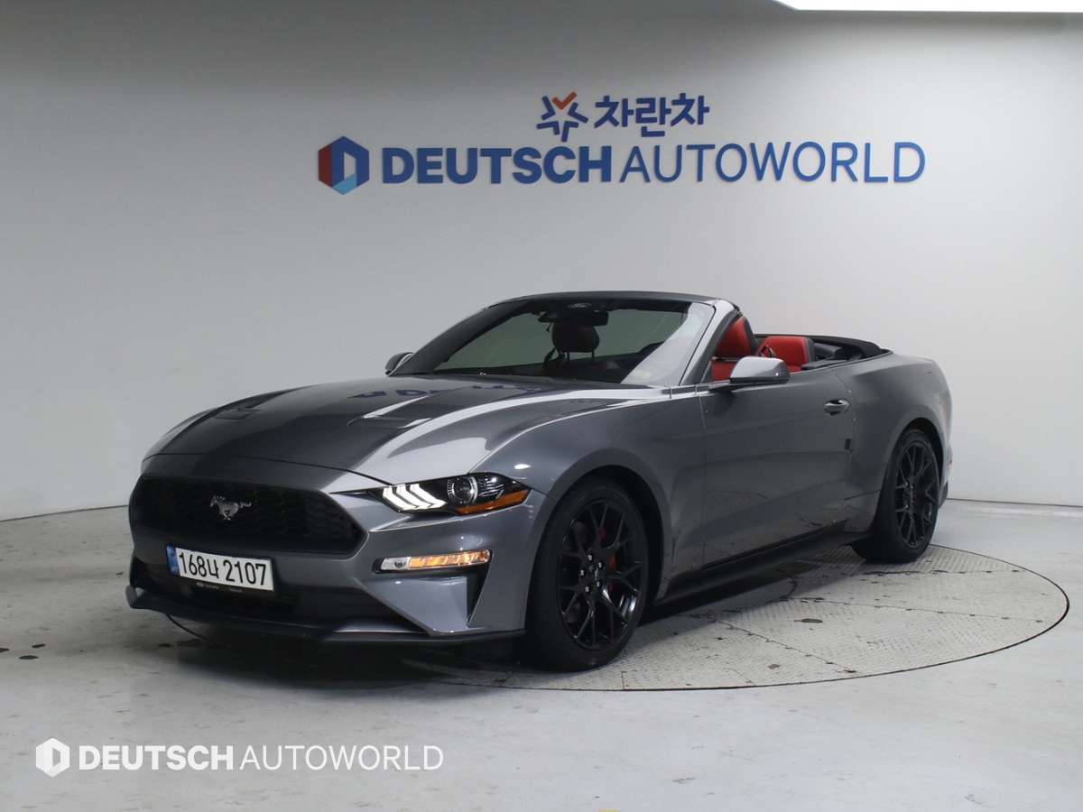 2021 Ford Mustang (6th Gen) CONVERTIBLE 2.3