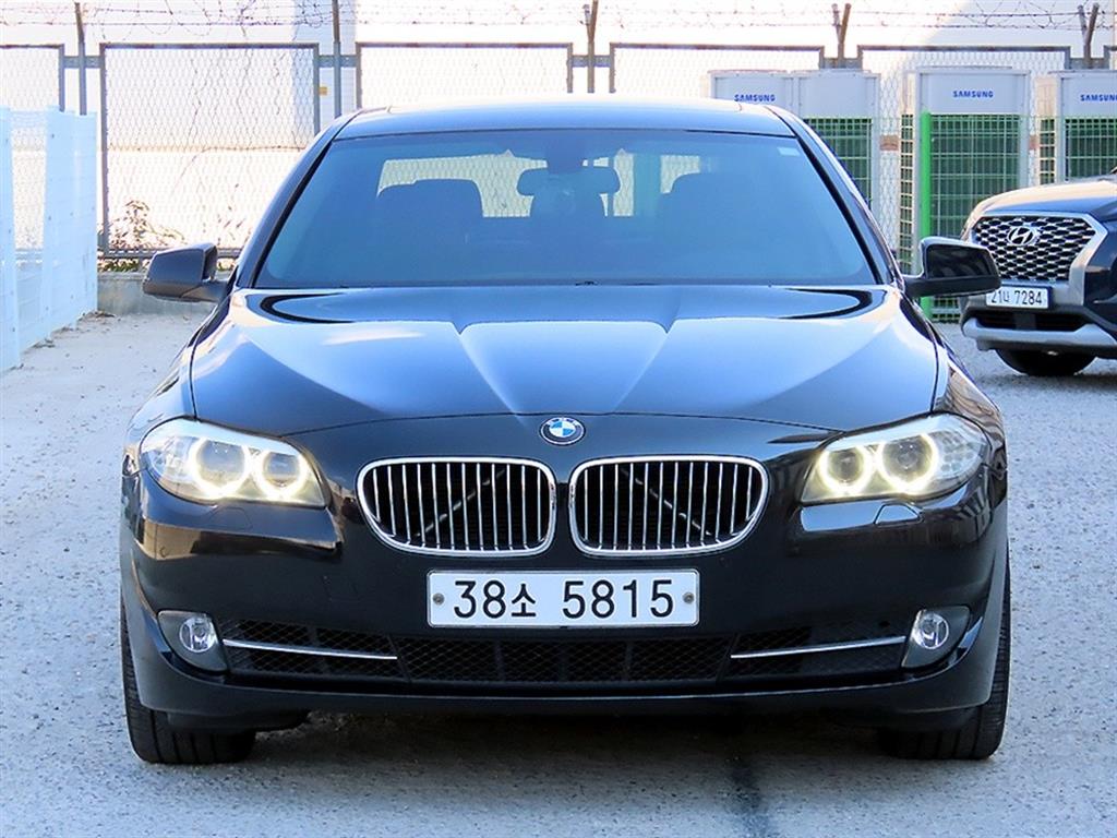 2013 BMW 5 Series (6th Gen) 528i