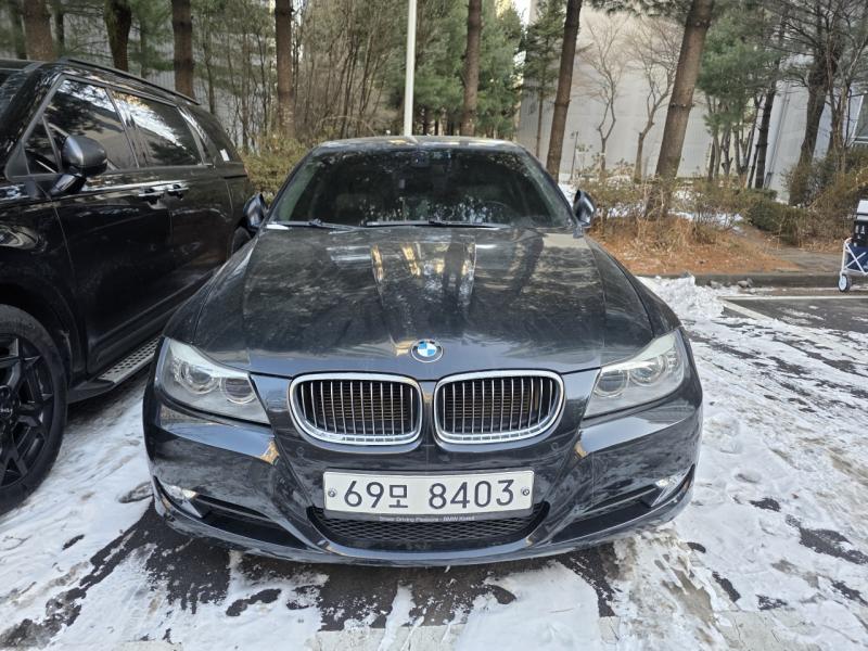 2009 BMW 3 Series (5th Gen) 320i